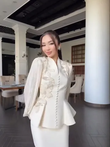 Elegant Peplum Top And Long Skirt Set For Women Autumn Textured Floral Applique Long Sleeve Skirt Set Formal Party Wear