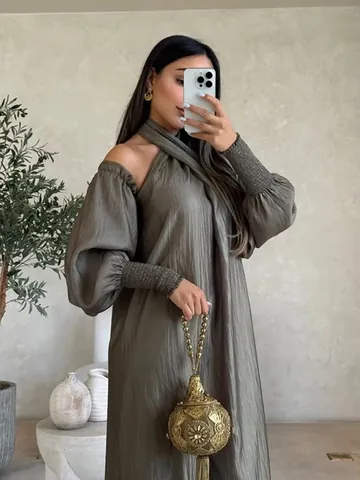 Women Cold Shoulder Halter Neck Pleated Maxi Dress Long Sleeve Bohemian Loose Fit Polyester Long Dress For Daily Party