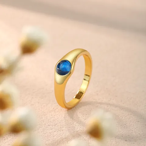Nischen-Design Goldbeschichteter Kupferring Für Damen Eleganter Künstlerischer Blauer Zirkonia Eingelegter Offener Ring Schmuck
