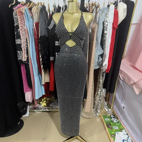 Elegante Vestito Lungo Maxi Bodycon Con Strass Scollo a V Schiena Scoperta Top And Bottom Abito da Sera per Banchetto Festa Donna