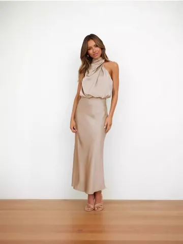 Damen Halterneck Satin Maxikleid Elegant Ärmellos Stehkragen Gerafftes Abendkleid Einfarbig Slim Fit Satinkleid