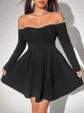 Elegant Off-The-Shoulder Artificial Pearl Decoration Mini Dress Women Sexy Slim Fit Waist A-Line Long Sleeve Stitched Dress For Banquet Party Women Clothing