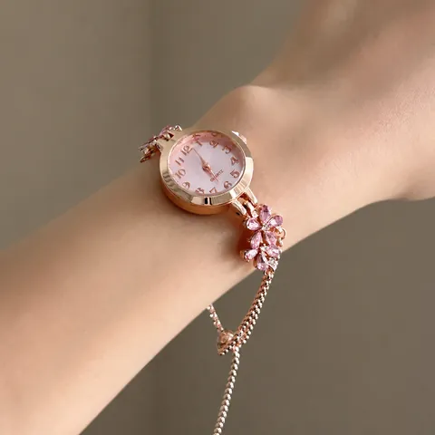 French Light Luxury Rhinestone Flower Watch Bracelet Elegant Rose Gold Pink Quartz Watch Adjustable Bracelet Jewelry For Women