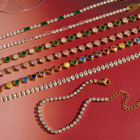 Bracciale in Acciaio Inossidabile Placcato Oro 18K con Zirconia Colorata per Donna Lusso Leggero Cuore Catena Tennis Gioielli