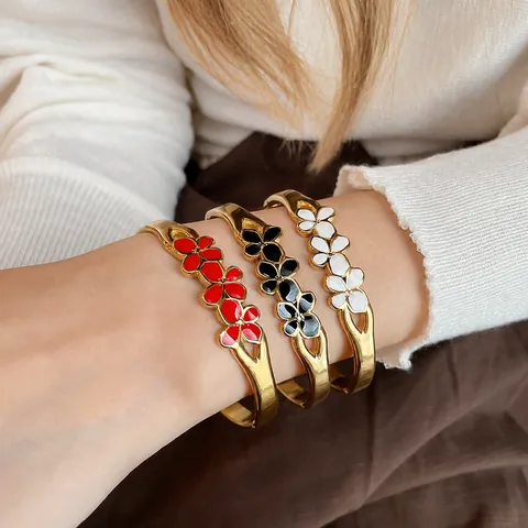 Vintage Stainless Steel Enamel Flower Bangle Gold Plated Retro Floral Bracelet For Women Fashion Luxury Wrist Jewelry Gift