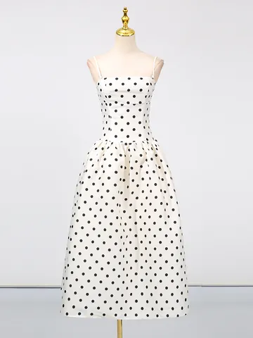 Robe à Pois Style Français à Bretelles Spaghetti pour Femmes Été Taille Cintrée Élégante Vintage Robe Midi Trapèze Sans Manches