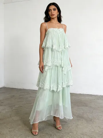 Sweet Tiered Maxi Dress For Women Lace Patchwork Sleeveless Bandeau Spaghetti Strap Polyester Cotton Long Dress 2026 Spring