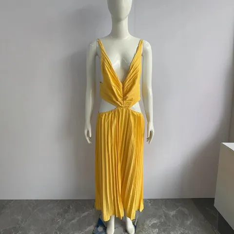 Women V Neck Sleeveless Backless Hollow Out Pleated Maxi Dress Elegant Solid Color Chiffon Party Evening Long Summer Dress