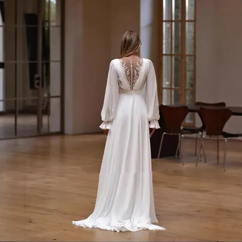 Elegante Vestido de Novia de Manga Larga con Cuello en V Bordado de Encaje Abertura Alta Vestido de Novia Ligero con Cola Pequeña