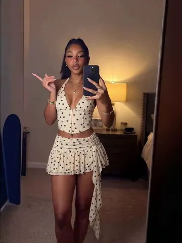 Ensemble Jupe en Chiffon à Pois Dos Nu Sexy Top et Mini Jupe à Volants Tenue de Plage Été Top And Bottom
