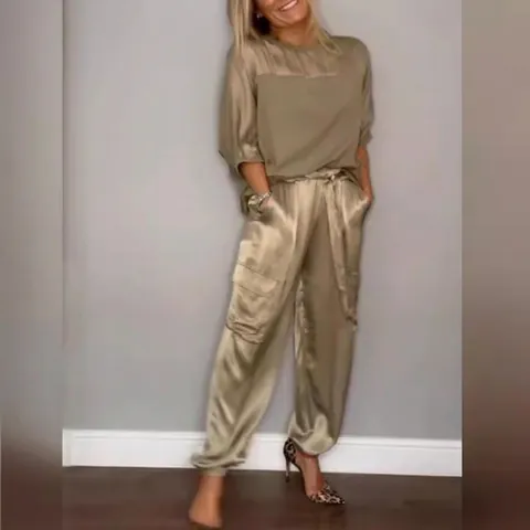 Set Top E Pantaloni in Raso Liscio da Donna Completo Urbano Casual in Poliestere con Pantaloni Cargo per Uso Quotidiano