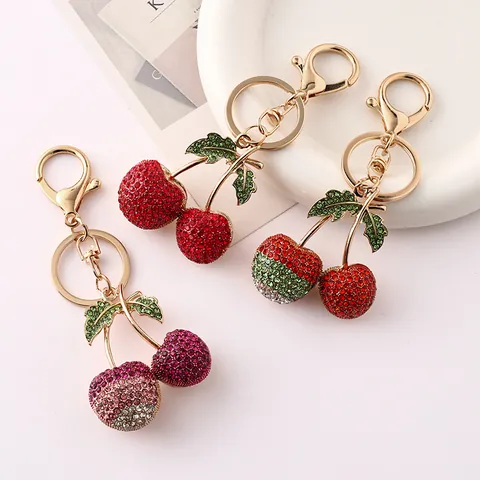Creatieve Strass Kers Fruit Sleutelhanger Voor Vrouwen Legering Metaal Auto Sleutelring Schattige Tas Hanger Mode Sieraden Cadeau
