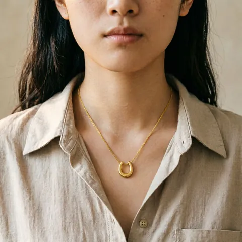 Minimalistische U-förmige Hufeisen Anhänger Halskette Edelstahl Schlangenkette Gold Silber Plattiert Schlüsselbeinkette Damen