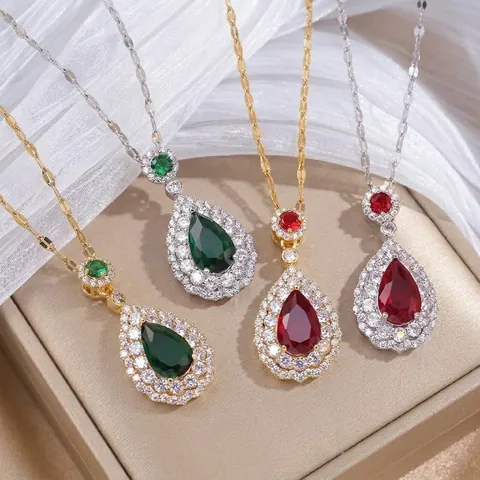 Titanium Steel Teardrop Zirconia Pendant Necklace For Women Emerald Green Ruby Red Vintage Light Luxury Jewelry