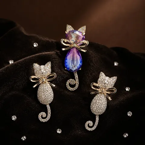 Broche de Gato de Moda Vintage de Aleación de Zinc Con Diamantes de Imitación Incrustados Broche de Animal para Mujer Hombre Accesorios de Ropa Regalo Decorativo