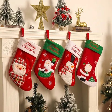 Klassischer Weihnachtsstrumpf Geschenkbeutel Mit Gesticktem Weihnachtsmann Schneemann Muster Für Heimkamin Feiertagsdekoration