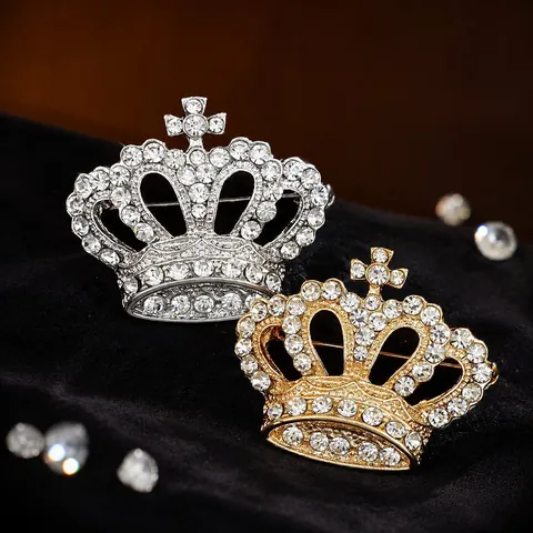 Luxury Korean Crown Brooch For Women Zinc Alloy Pave Rhinestone Pin With Artificial Pearl Vintage Palace Style Costume Jewelry Accessories