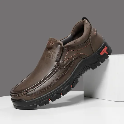 Men Casual Loafers Slip On Outdoor Walking Shoes PU Leather Breathable Non Slip Rubber Sole Retro Stitching Shoes For Men