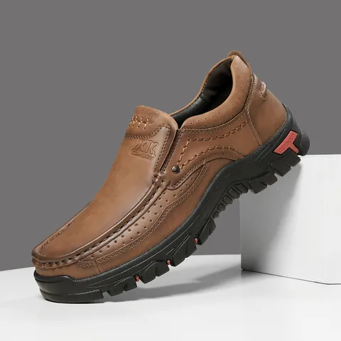 Men Casual Loafers Slip On Outdoor Walking Shoes PU Leather Breathable Non Slip Rubber Sole Retro Stitching Shoes For Men