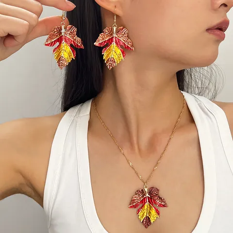Autumn Maple Leaf Necklace Earrings Jewelry Set With Colorful Acrylic Pendants Alloy Gold Chain For Women Thanksgiving