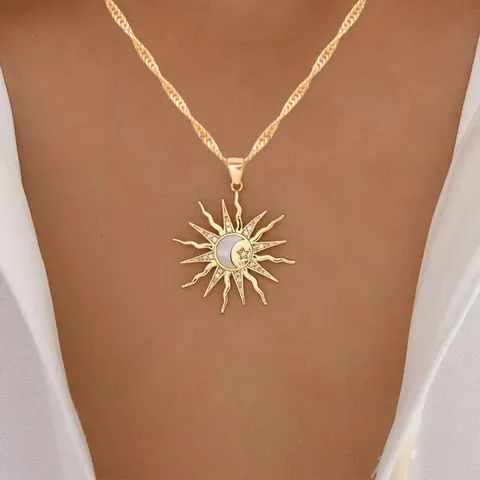 Bohemian Sunburst Sun Moon Star Pendant Necklace Electroplated Metal Rhinestone Celestial Choker Jewelry Set For Women