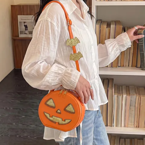 Halloween Creative Pumpkin Shape Crossbody Bag For Women Funny Orange PU Leather Shoulder Bag With Bat Decoration Large Capacity Party Handbag
