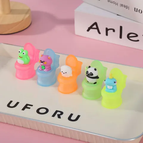 Creative Toilet Animal Squishy Toy Cartoon Cute Stress Relief Vinyl Squeeze Toy For Bag Pendant Students Gift Everyday Novelty Toy