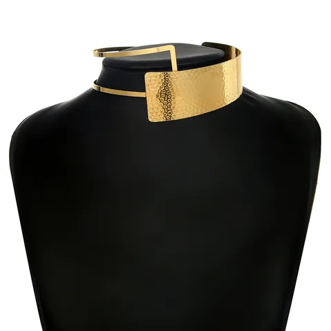 Exaggerated Metallic Gold Choker Necklace And Wide Cuff Bracelet For Women Statement Hammered Honeycomb Texture Alloy Jewelry