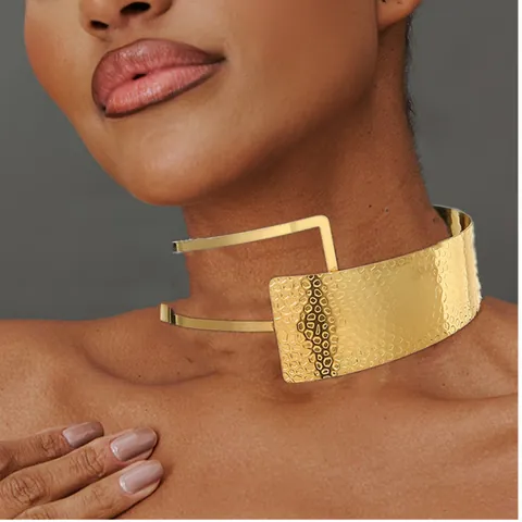Exaggerated Metallic Gold Choker Necklace And Wide Cuff Bracelet For Women Statement Hammered Honeycomb Texture Alloy Jewelry