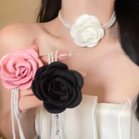 Women Vintage 3D Rose Flower Choker Necklace Multilayer Artificial Pearl Beads Collar Fashion French Style Clavicle Chain Jewelry
