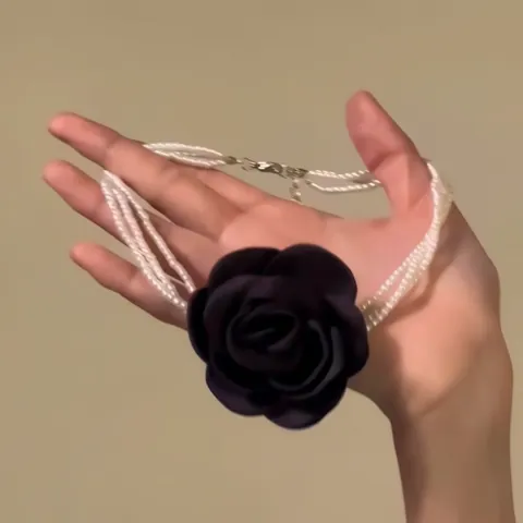 Women Vintage 3D Rose Flower Choker Necklace Multilayer Artificial Pearl Beads Collar Fashion French Style Clavicle Chain Jewelry