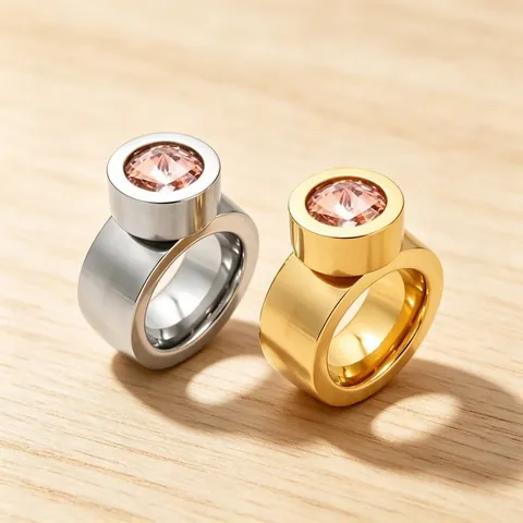 Bague Large en Acier Titane Vintage Avec Strass pour Femmes Mode Urbaine Carrée Géométrique Incrustée Bijoux de Doigt