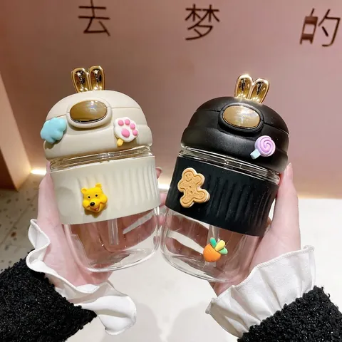 Gourde en Verre Lapin Mignon Avec Paille et Manchon en Silicone Isolé Mug à Café Portable en Verre Borosilicaté pour Bureau Maison Femme