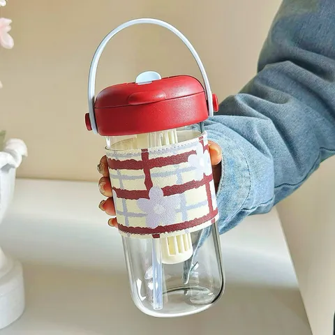 High Appearance Heat Resistant Borosilicate Glass Cup For Women Portable Water Bottle With Straw And Insulated Floral Sleeve