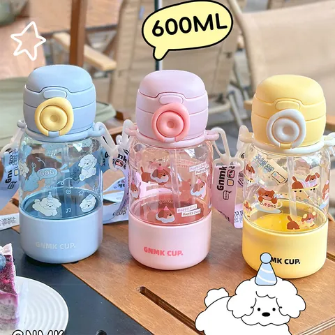 Bouteille d'Eau pour Enfants en Tritan Avec Paille Grande Capacité Portable Extérieur Bandoulière École Tasse à Bec Enfants