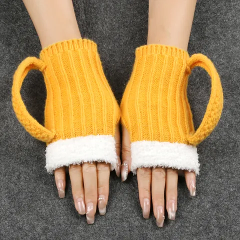 Creative 3D Beer Mug Knit Half Finger Gloves For Men Women Winter Warm Plush Mittens For Oktoberfest Party Festival Gift
