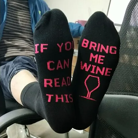 Unisex Fun Novelty Cotton Letter Print Socks If You Can Read This Beer Wine Coffee Mid-Calf Crew Socks For Men Women