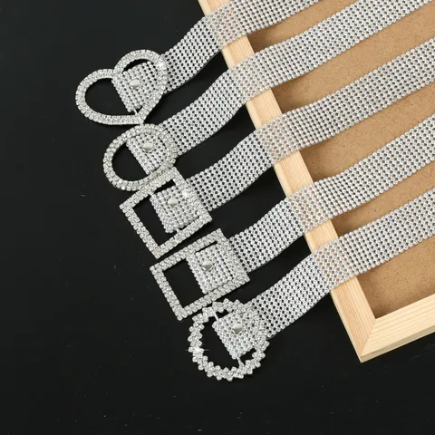 Women Luxurious Rhinestone Belt Full Sparkling Diamond Belt Metal Alloy Heart Square Buckle Fashion Y2K Waist Chain For Jeans Dress Party Jewelry Accessory