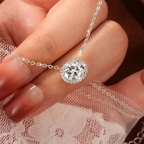 2 Carat Oval Moissanite Halo Pendant Necklace For Women Copper Gold White Gold Plated Luxury Fashion Everyday Jewelry Gift