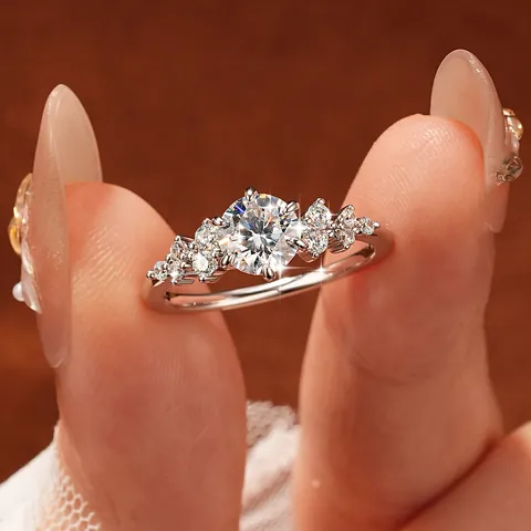 Moissanit Verlobungsring Mit Sechs Zacken Für Damen Sternenstrahlen-Design Hochzeitsring Vergoldetes Kupfer High-End Nischenstil Fingerschmuck