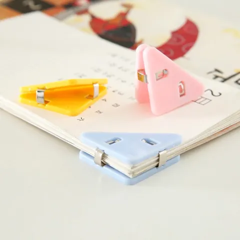 Triangular Corner Clips Plastic Paper Document Storage Organizer For Student Office School Work Paper Protection Stationery