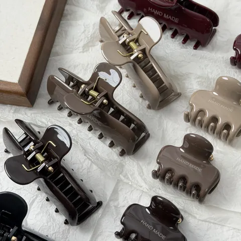 Glanzende Grote Haarklem Voor Vrouwen Vintage Effen Kleur Shark Clip Geometrische Rechthoek Haaraccessoires Handgemaakt