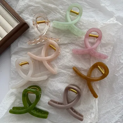 Hair Claw Clip Jelly Color X-Shape Shark Clip For Women Elegant Large Thickened Polycarbonate Alloy Hair Accessory Cross Hair Clamp