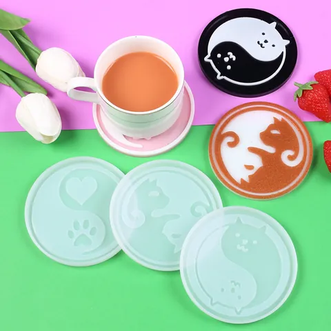 DIY Cartoon Cat Coaster Silicone Mold Resin Casting Craft Yin Yang Heart Cat Claw Shape Mirror Surface Resin Mold For Handmade Coaster Table Decor