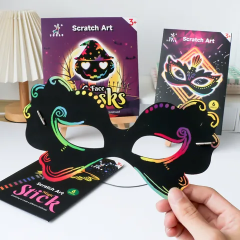 Halloween Παιδικό Σετ DIY Μάσκα Τέχνης Ξυσίματος Ουράνιο Τόξο Δημιουργικό Πάρτι Γκραφίτι Παιχνίδι Σετ Μαγικό Ραβδί Ρολόι