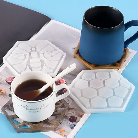 Honeybee Honeycomb Design Crystal Epoxy Resin Silicone Mold DIY Coaster Desk Decoration Mirror Surface Resin Casting Mold Set