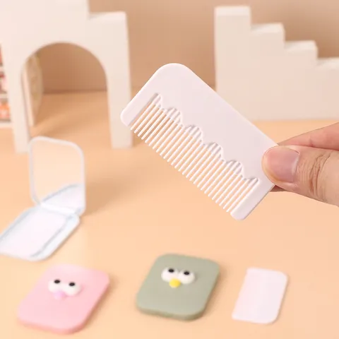 Cute Cartoon Big Eyes Portable Makeup Mirror And Comb Set Foldable Travel Pocket Vanity Mirror For Students Women Gift