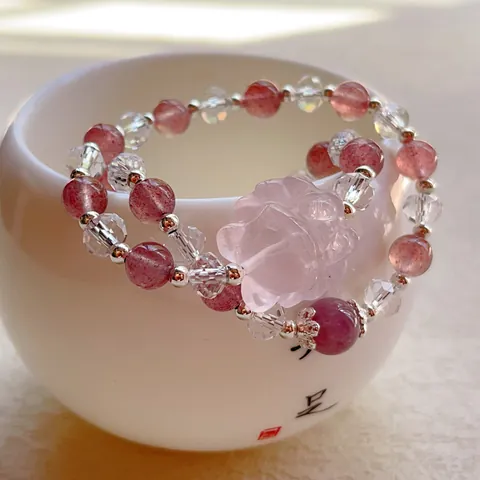 Bracelet Double Boucle en Quartz Fraise Naturel Pendentif Renard en Quartz Rose Sculpté Main Bracelet en Cristal Femme