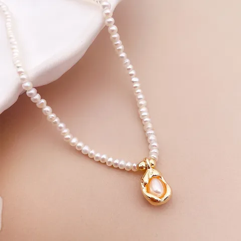 Französische Minimalistische Unregelmäßige Süßwasserperle Halskette Für Damen Mode Vielseitig Kupfer Goldene Bohne Schlüsselbeinkette Schmuck