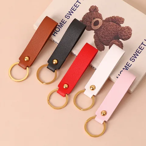 Minimalistisch PU Leer Metalen Sleutelhanger Effen Kleur Auto Sleutelring Tas Hanger Accessoire Voor Heren Dames